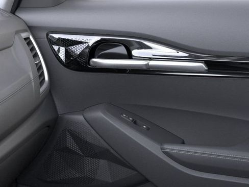 New 2026 Kia Seltos EX FWD image 25