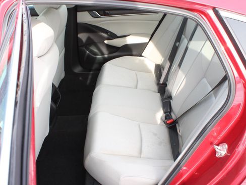 Certified 2018 Honda Accord LX image 14