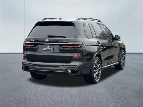 Certified 2024 BMW X7 xDrive40i w/ Executive Package image 7