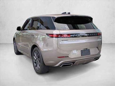 Used 2023 Land Rover Range Rover Sport SE Dynamic image 7