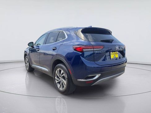 Used 2022 Buick Envision Essence w/ Safety Package FWD image 3