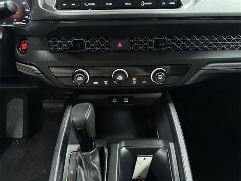 Used 2023 Honda Accord LX image 21