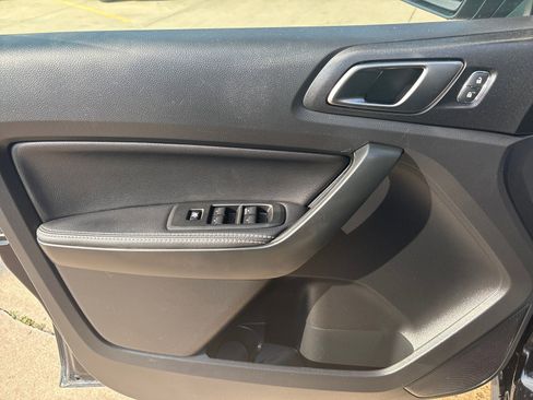 Used 2021 Ford Ranger Lariat w/ Tremor Off-Road Package image 6