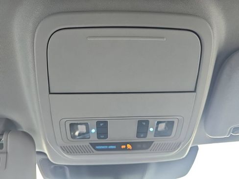 Used 2022 Ford Explorer Limited w/ Equipment Group 301A RWD image 39