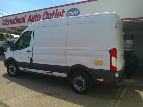 Used 2015 Ford Transit 250 130 Medium Roof RWD image 6