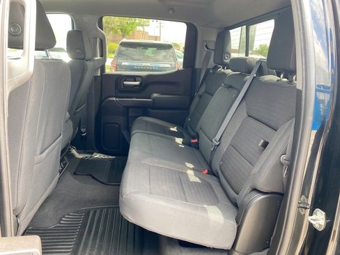 Used 2020 Chevrolet Silverado 1500 LT w/ All-Star Edition image 19