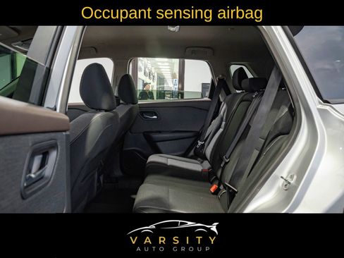 Used 2022 Nissan Rogue SV image 24