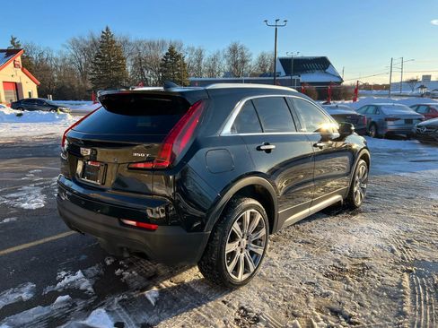 Used 2021 Cadillac XT4 Premium Luxury w/ Cold Weather Package FWD image 5