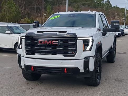 Certified 2025 GMC Sierra 2500 AT4 w/ AT4 Premium Plus Package image 10