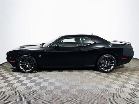 Used 2023 Dodge Challenger R/T Scat Pack image 5