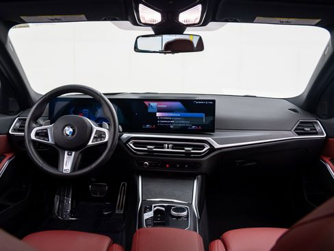 Certified 2024 BMW 330i xDrive Sedan w/ M Sport Package image 9