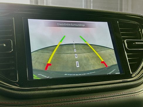 Used 2025 Dodge Durango GT image 23