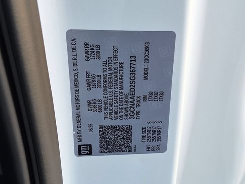 Used 2025 Chevrolet Silverado 1500 W/T RWD image 30