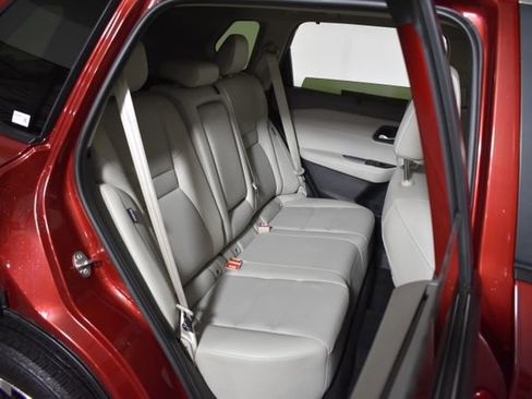 Certified 2024 Nissan Rogue SV w/ SV Premium Package AWD/4WD image 31