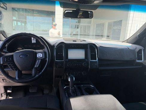 Used 2015 Ford F150 XLT w/ Equipment Group 302A Luxury AWD/4WD image 11