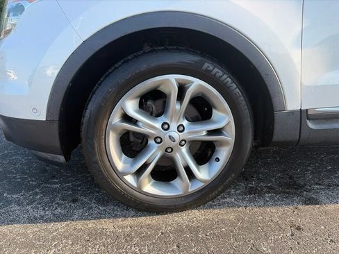 Used 2012 Ford Explorer Limited AWD/4WD image 4