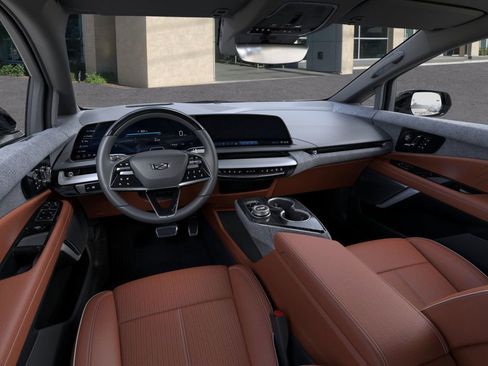 New 2026 Cadillac Optiq Luxury 2 image 15