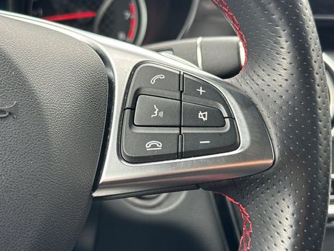 Used 2019 Mercedes-Benz GLC 43 AMG 4MATIC image 31