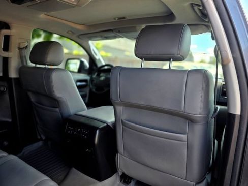 Used 2011 Toyota Sequoia Limited AWD/4WD image 51