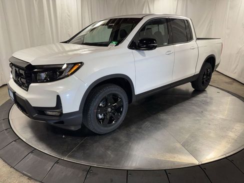 New 2026 Honda Ridgeline Black Edition image 1