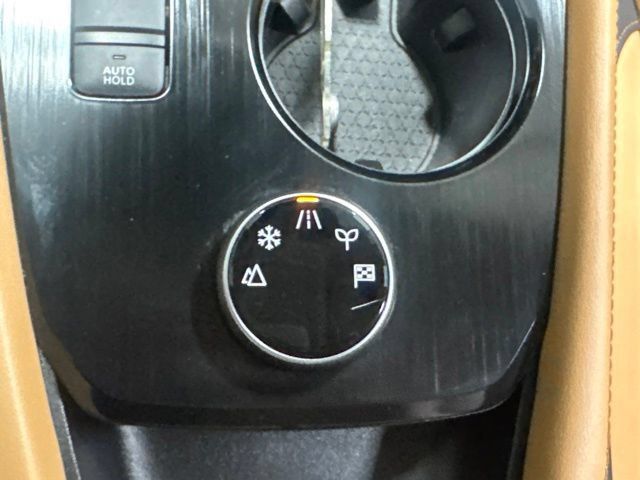 Used 2023 Nissan Rogue Platinum AWD/4WD image 23