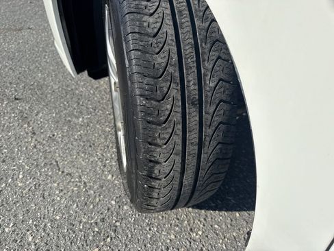 Used 2013 Honda Civic LX image 27