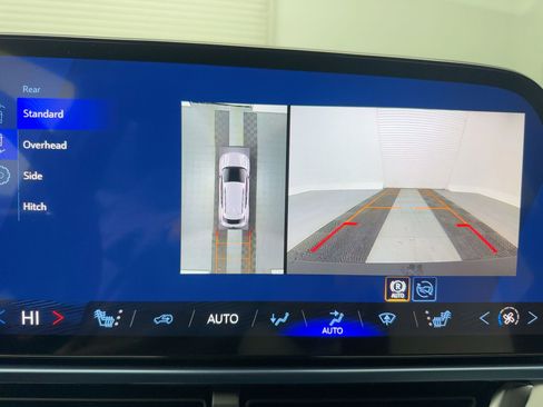 New 2026 Chevrolet Equinox EV LT image 24