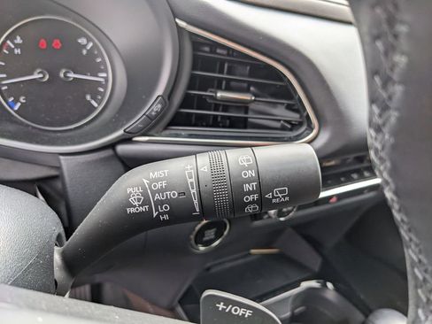 Used 2025 MAZDA CX-30 2.5 Turbo w/ Premium Package image 33