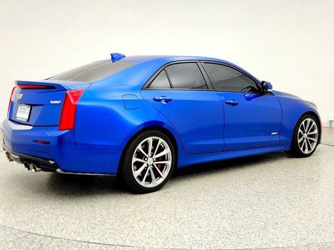 Used 2017 Cadillac ATS V w/ Luxury Package RWD image 5