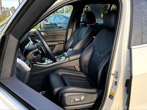 Used 2023 BMW X5 xDrive40i w/ Parking Assistance Package image 7