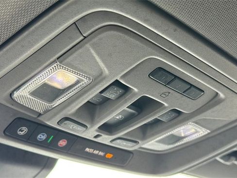 Used 2021 GMC Sierra 2500 Denali w/ Denali Ultimate Package image 24