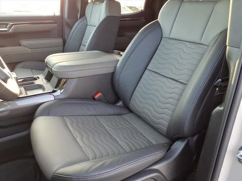 New 2026 Chevrolet Silverado 1500 ZR2 w/ Dark Appearance Package AWD/4WD image 5