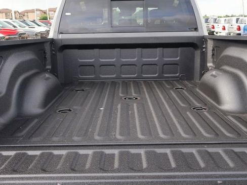 New 2026 RAM 2500 Laramie AWD/4WD image 7