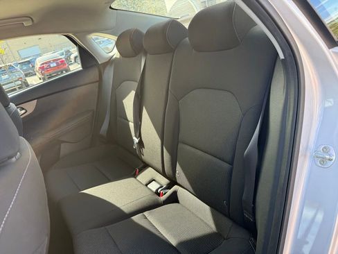 Used 2019 Kia Forte LXS image 21