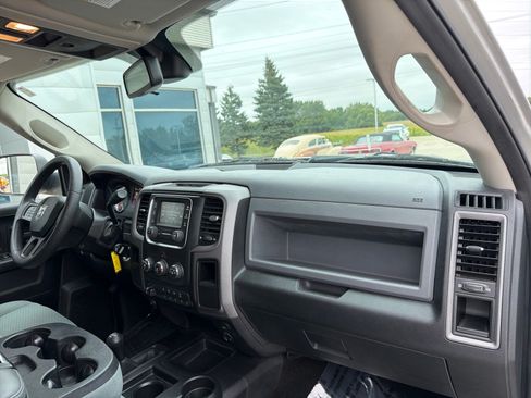 Used 2016 RAM 2500 Tradesman w/ Chrome Appearance Group AWD/4WD image 23