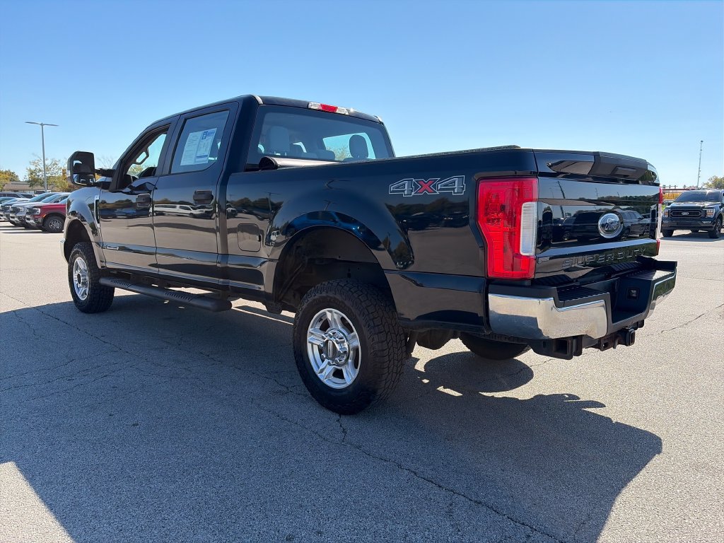 Used 2017 Ford F250 XL w/ Power Equipment Group AWD/4WD image 5