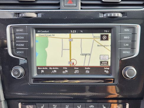 Used 2017 Volkswagen GTI Autobahn image 12