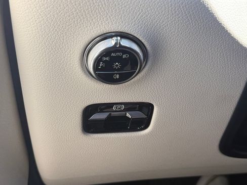 Certified 2026 Mercedes-Benz GLC 300 4MATIC image 15