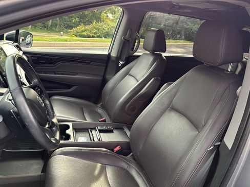 Used 2021 Honda Odyssey Touring image 9
