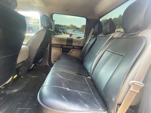 Used 2019 Ford F250 XL w/ Power Equipment Group AWD/4WD image 14