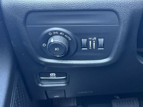 New 2025 Jeep Grand Cherokee L Limited AWD/4WD image 15