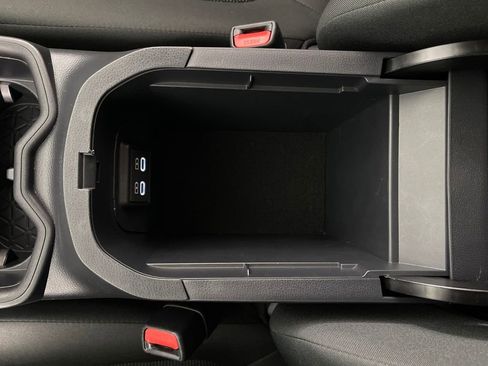 Certified 2025 Toyota RAV4 LE image 23