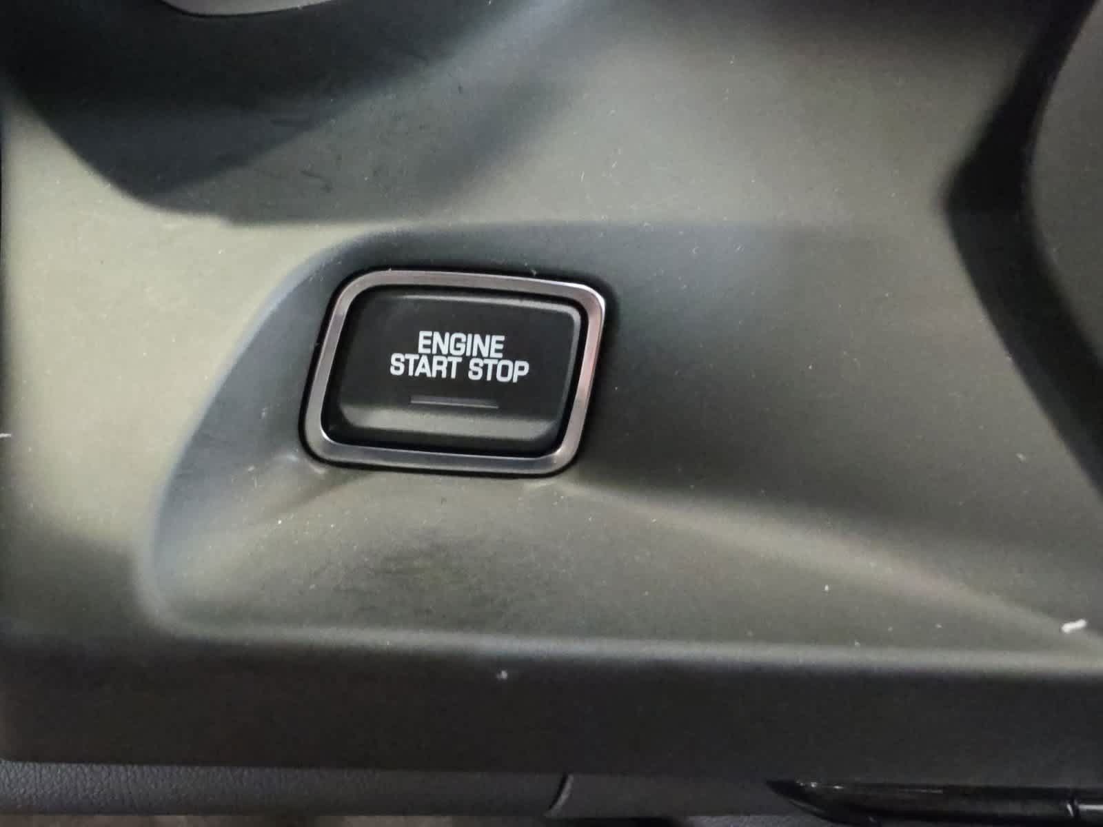 Used 2021 Chevrolet Camaro LT RWD image 22