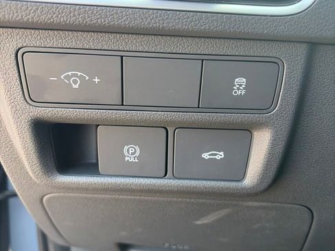 Used 2025 Hyundai Sonata SEL AWD/4WD image 13