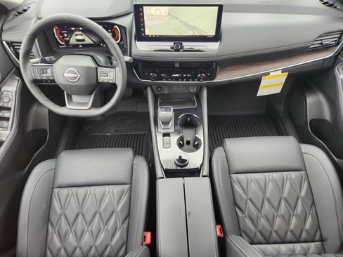 New 2026 Nissan Rogue Platinum AWD/4WD image 23
