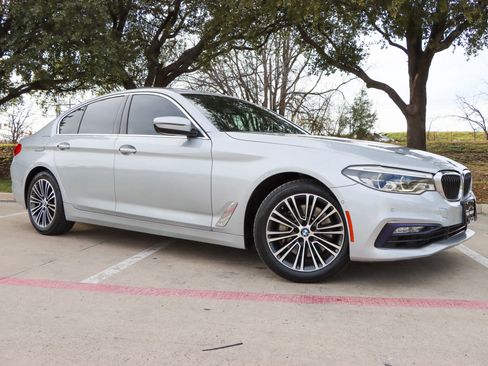 Used 2017 BMW 540i xDrive AWD/4WD image 1