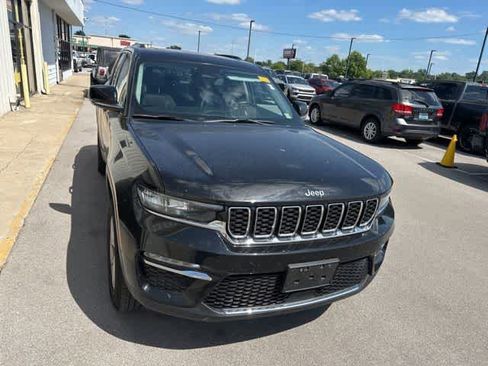 Used 2022 Jeep Grand Cherokee Limited AWD/4WD image 26