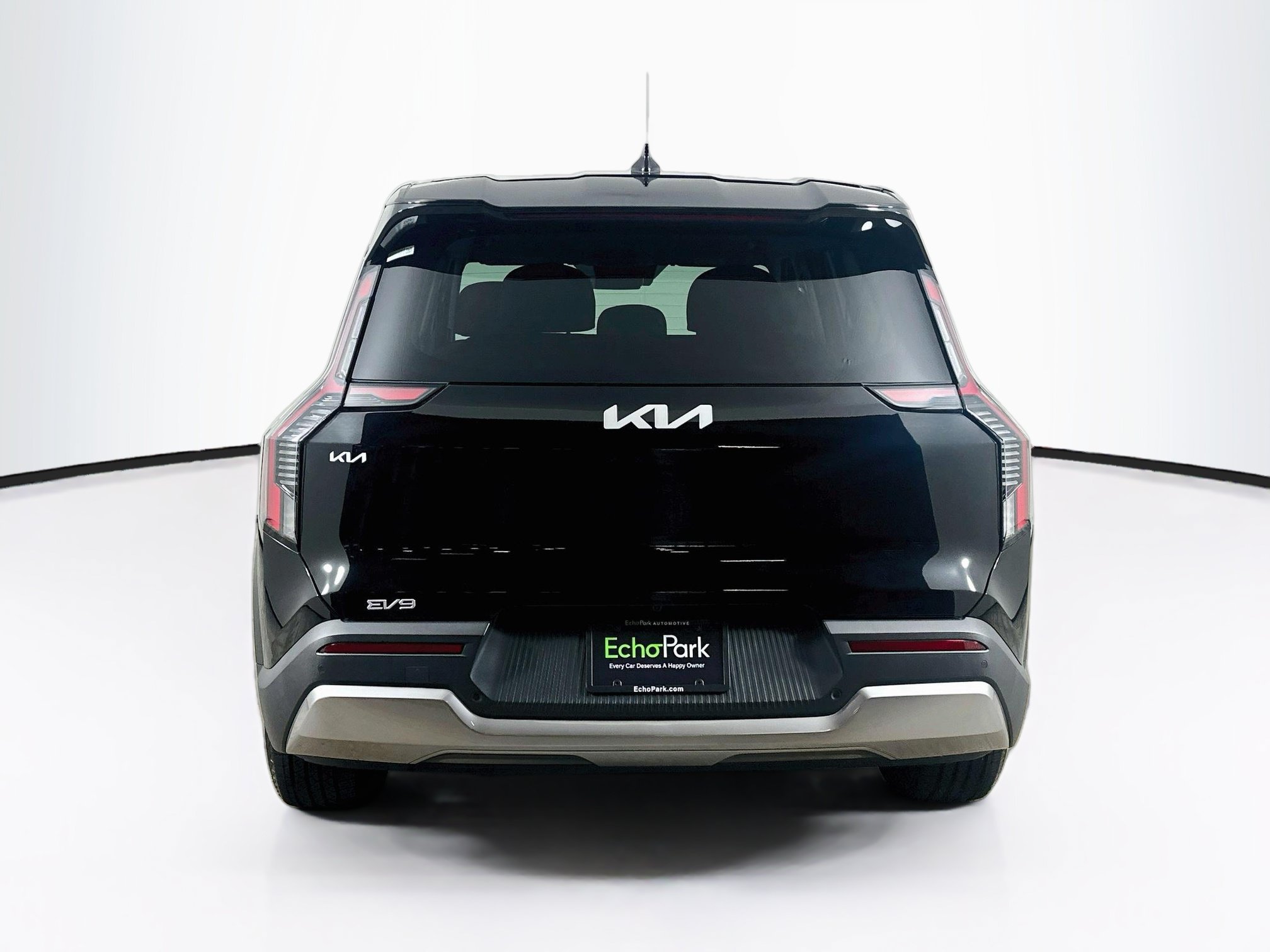 Used 2024 Kia EV9 Light RWD image 7