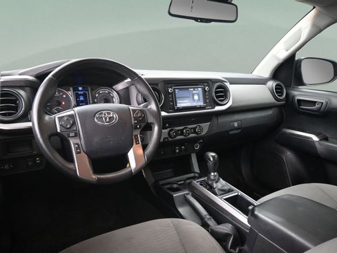 Used 2019 Toyota Tacoma SR5 image 35