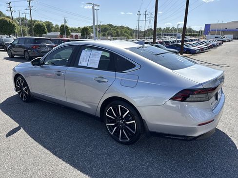 Certified 2025 Honda Accord Touring image 8